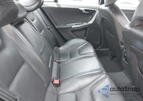 2013 Volvo S60 T5/T5 Platinum/T5 Premier/T5 Premier Plus from USA, damaged, VIN YV1612FS4D2229331